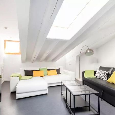 Cute Apartment In The Heart Of มาดริด ภายนอก รูปภาพ