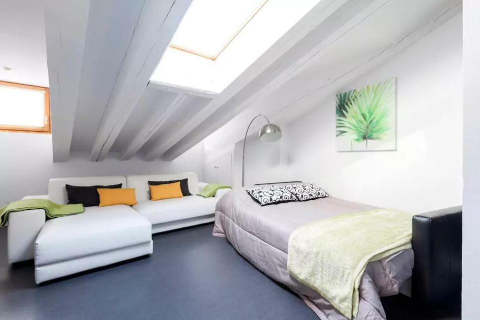 Cute Apartment In The Heart Of มาดริด ภายนอก รูปภาพ