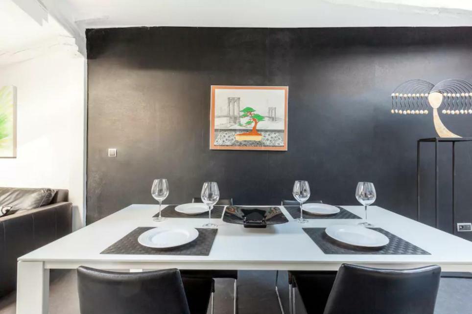 Cute Apartment In The Heart Of มาดริด ภายนอก รูปภาพ